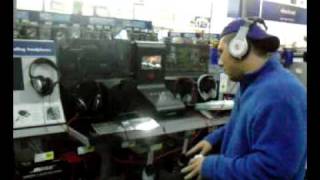 Best Buy employee "gettin' down" before work