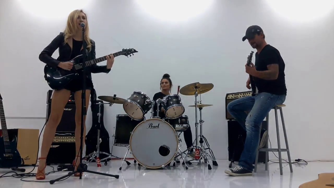 POP Rock TRIO DUBAI - YouTube