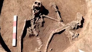 6500 Jahre alter Sensationsfund: Archäologen entdecken Skelett mit 180 Goldringen