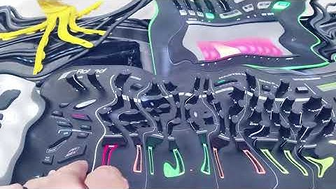 tonight i just want techno with tr8s (which emulates the sounds of a tr 909)