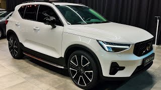 Volvo XC40 2024  Modern and Rugged SUV