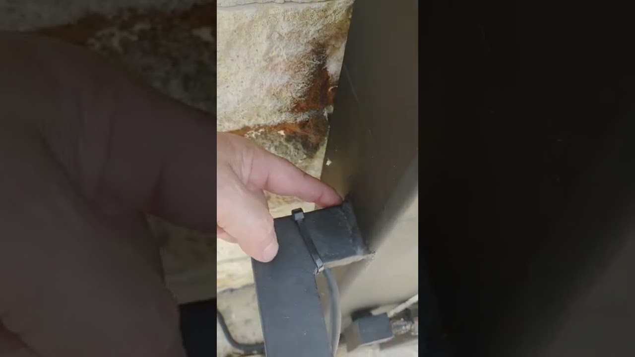 Don't Do This When Welding on Post Brackets to Hydraulic Operators