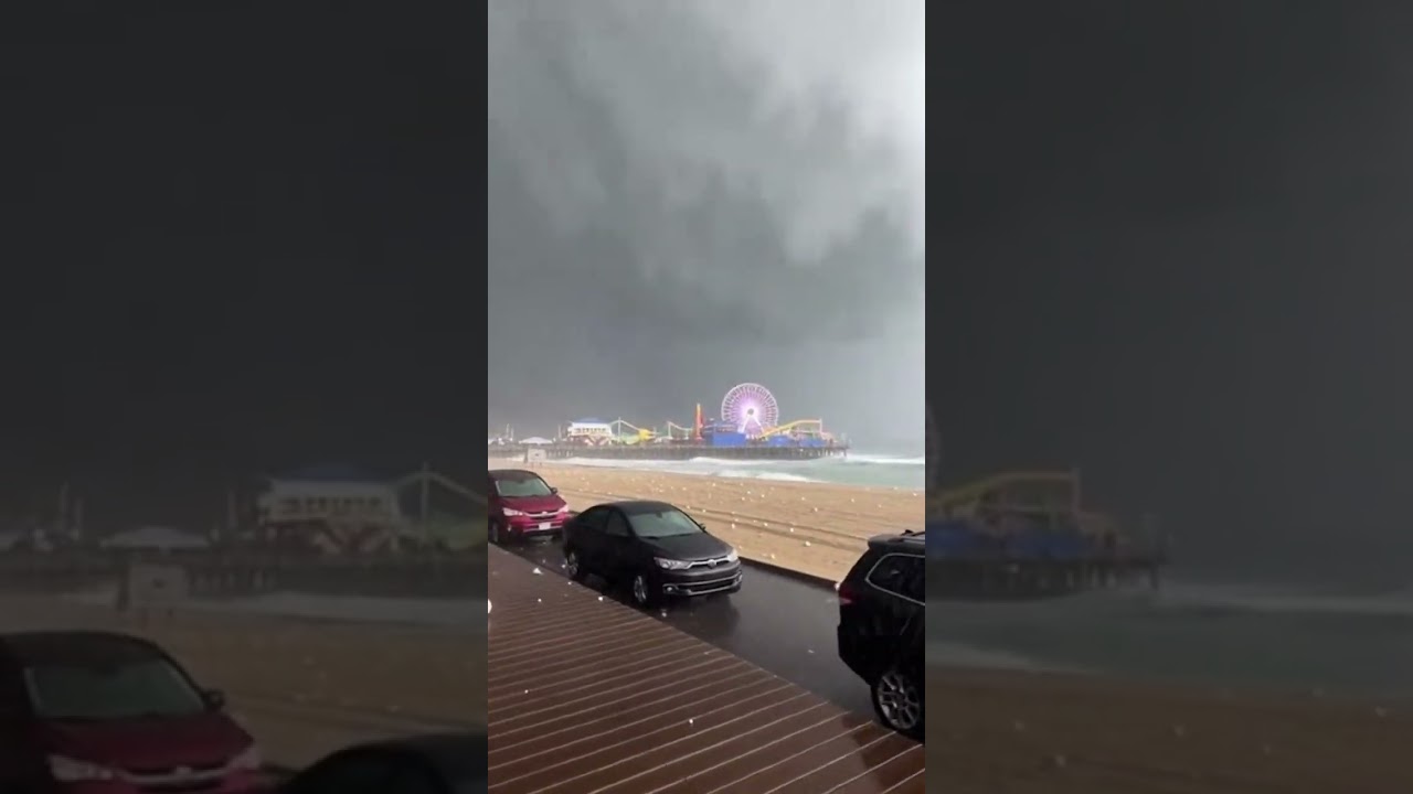 ‎Nature gone wild!‎‎Never seen hail this big before — streets are chaos 😱💥 