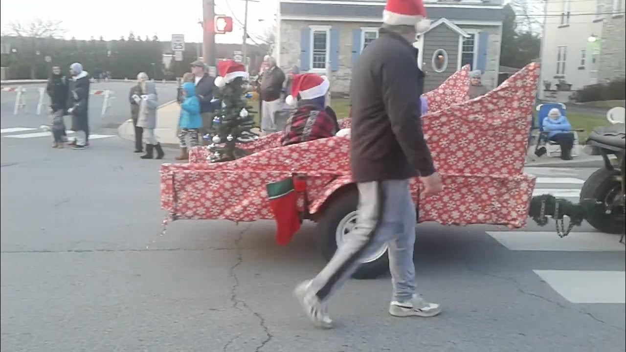 2022 Good Neighbor Christmas Parade , Downingtown Pennsylvania ! YouTube