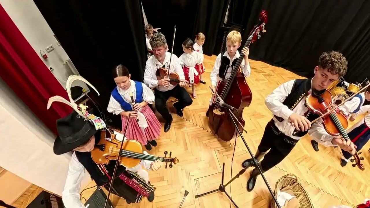 22 11 2025  Beseda s důchodci Školka a Škola