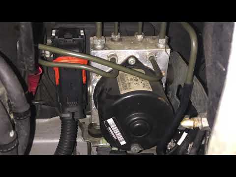 Mitsubishi Outlander 2008 ABS Pump / ASC ECU replacement