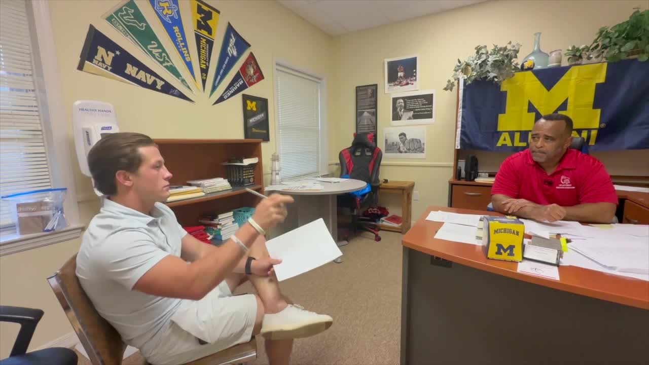 Collier County teachers union negotiations stall as board and union trade offers