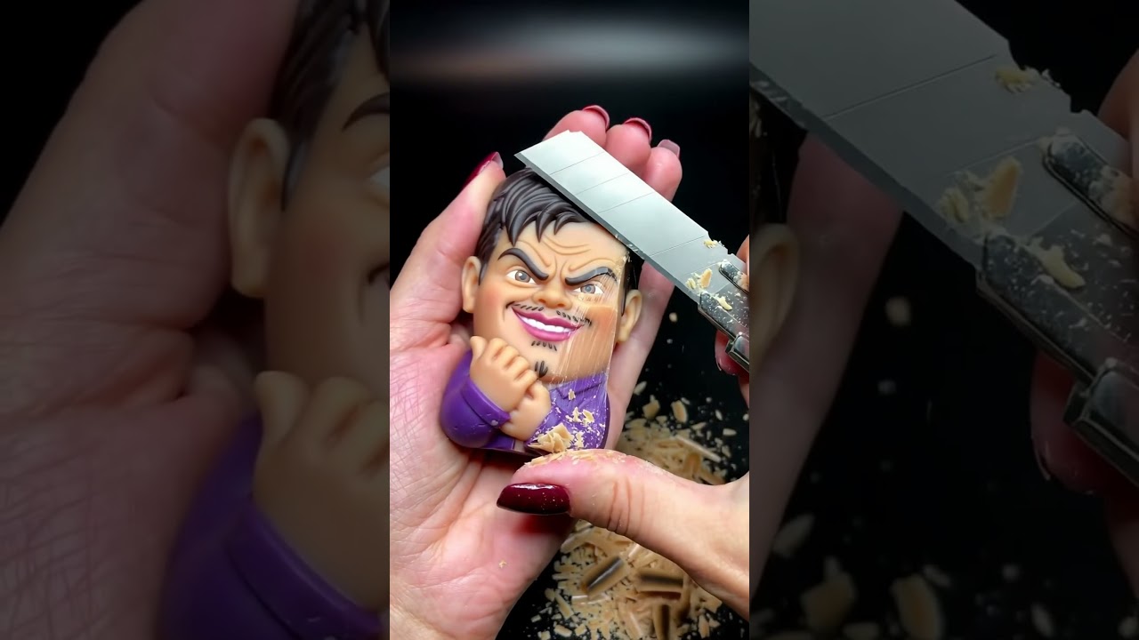 Carving this villain was so satisfying 😈 