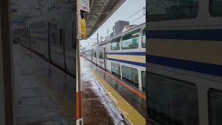 【JR総武快速線】津田沼駅　車両到着【2024年1月21日撮影】【雨】