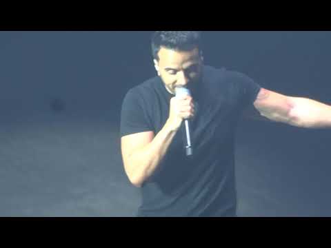 Luis Fonsi " Échame La Culpa " Desde Las Vegas