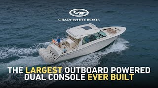 The largest outboard powered dual console ever built - A walkthough on the The Grady Freedom 415.