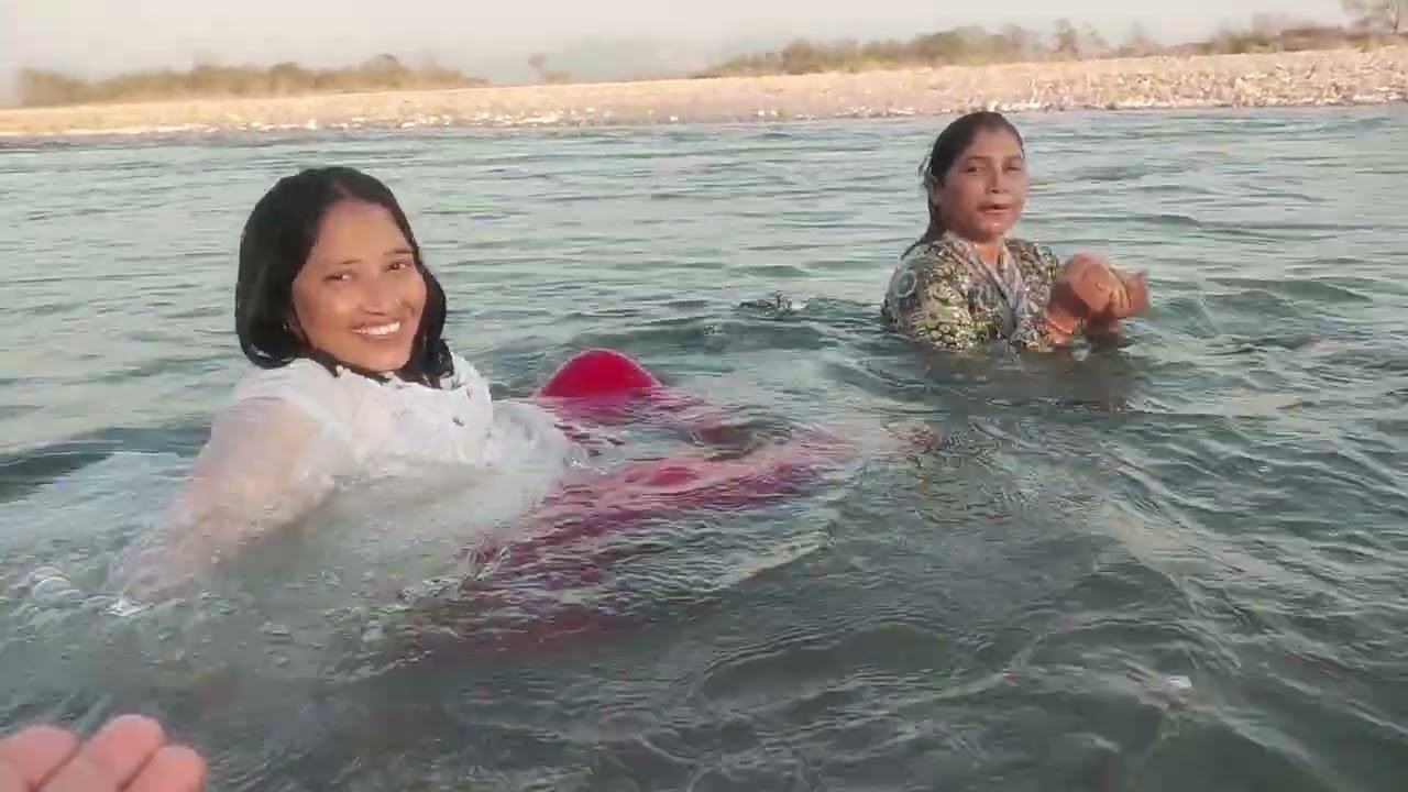 Radhe Radhe Shyam Mila De #Yamuna snan 🗾🙏