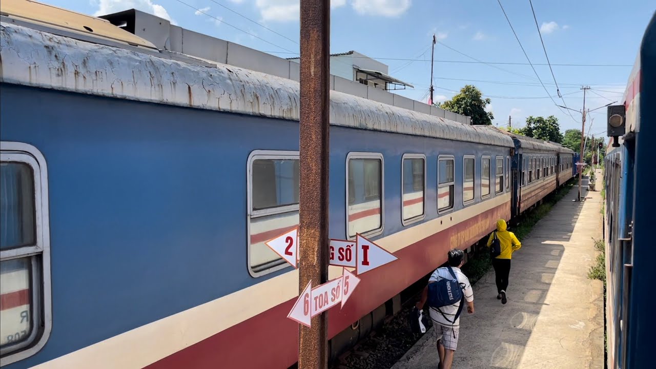 Train journey from Ho Chi Minh City to Bien Hoa (2023) - YouTube