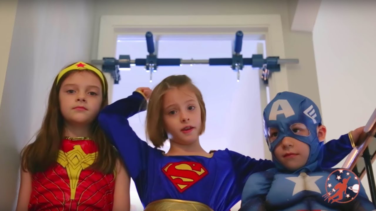 skyblivion Little Superheroes - Gorilla Gym Indoor Fun
