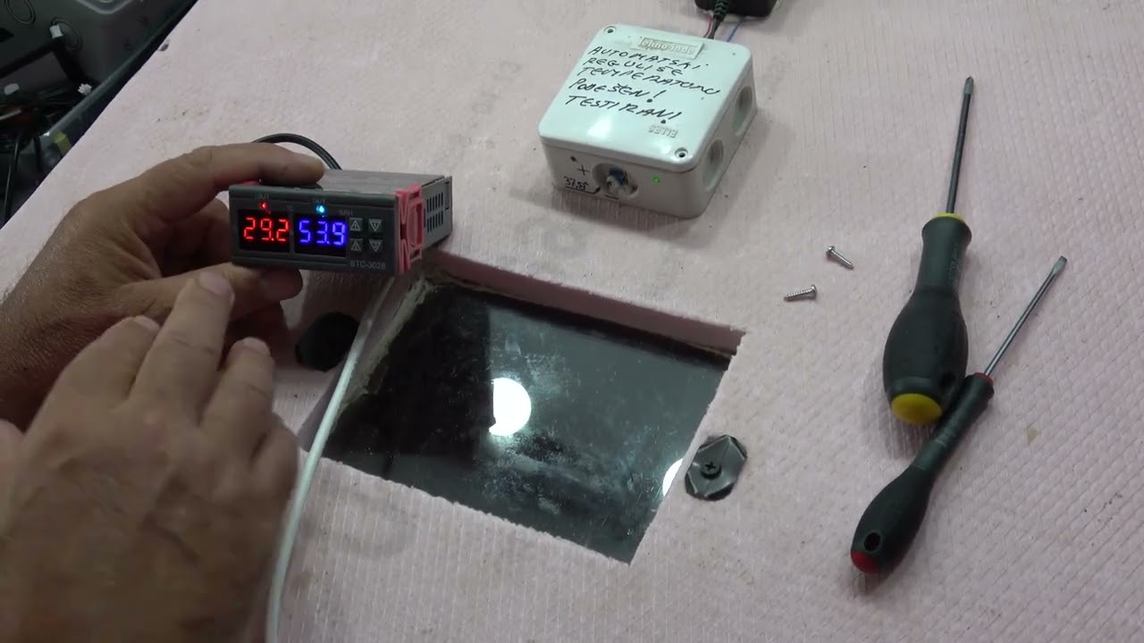 Kako poboljšati izlijeganje u inkubatoru ugradnjom termostata STC3028 inkubator za piliće