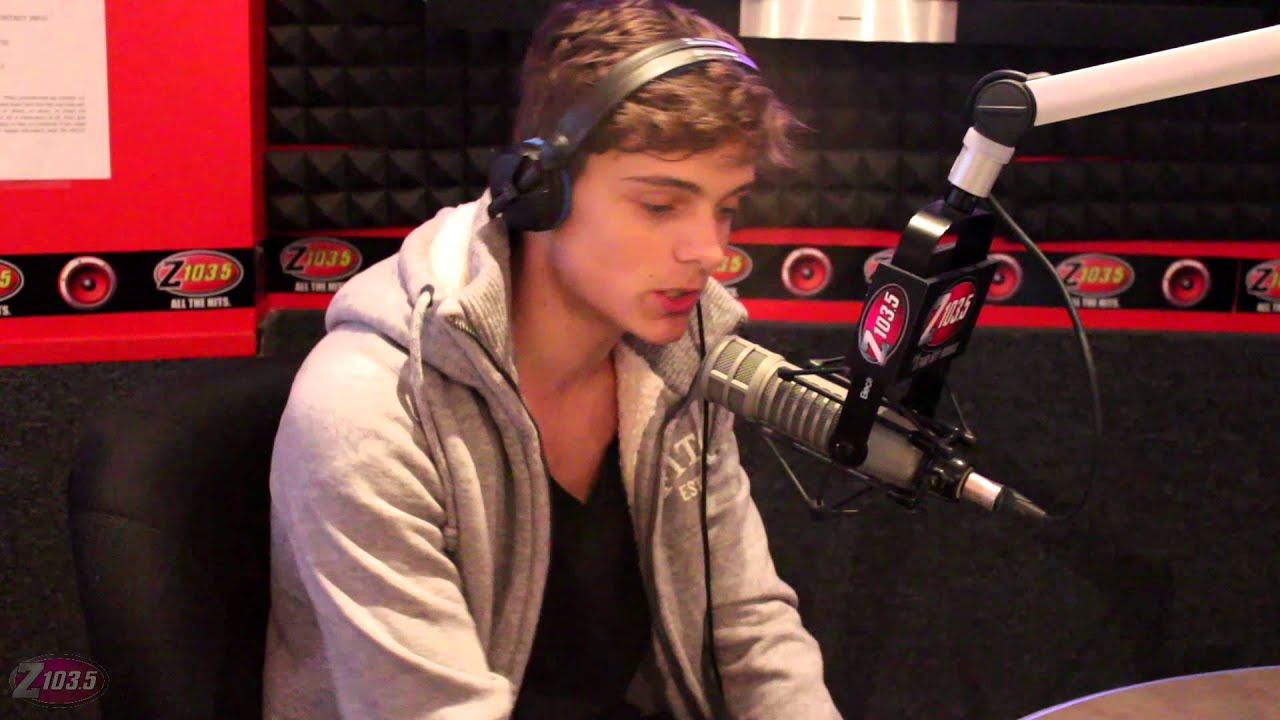 Z103.5's the HammeR interviews Martin Garrix!