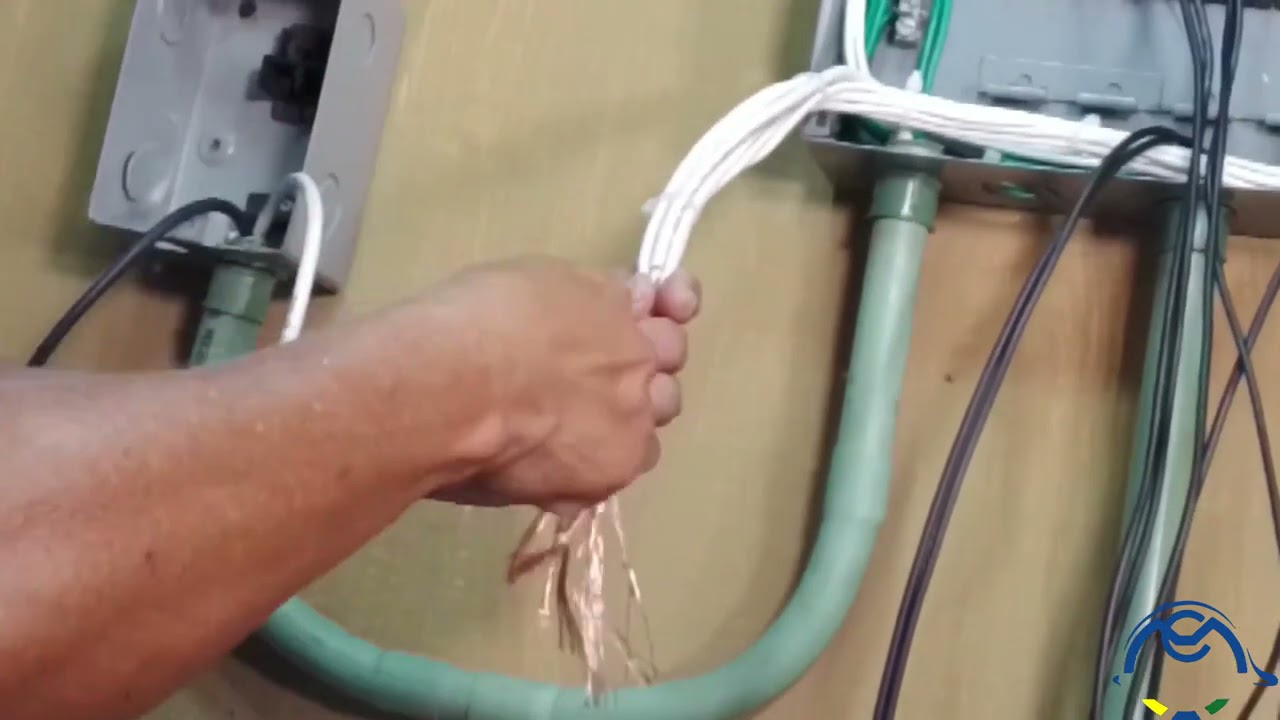Como conectar el cable de neutro en el centro de carga YouTube Como conectar el cable de neutro en el centro de carga YouTube