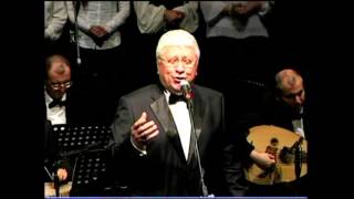 Yollarina Gul Doktum Gelirde Gecer Diye