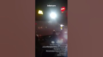 Muncul Semburan Misterius dari Sungai, Warga Cium Bau Gas Menyengat