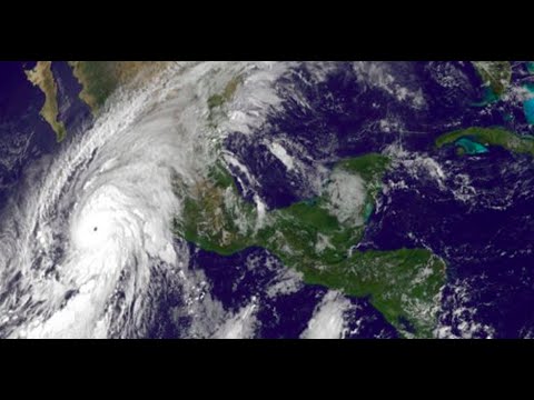 Huracán Blas podría llegar a categoría 4 este miércoles. baja california sur beaches