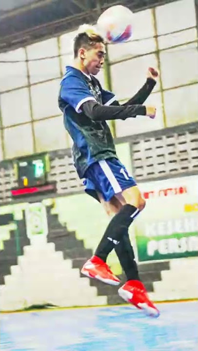story futsal jedag jedug heding