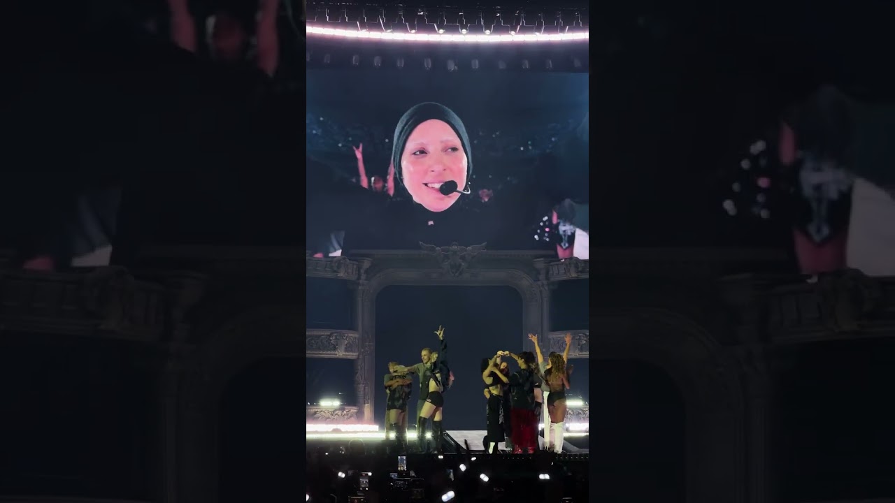 Lady Gaga - How Bad Do U Want Me + Disco Heaven - Mayhem Ball in Tokyo 1/25/26