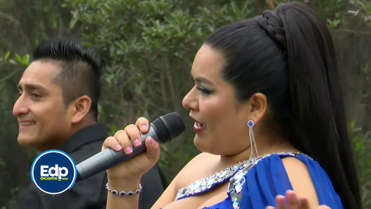 Silvia Cusinga - Barrio Piñonate / Adiós Juventud (Cover)