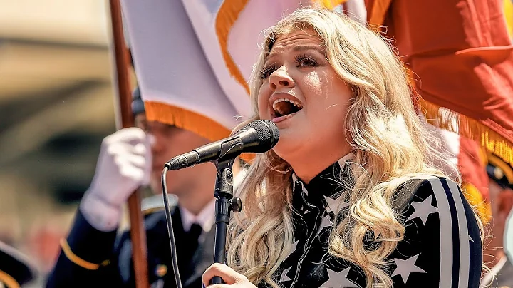 Kelly Clarkson Performs the National Anthem at the...