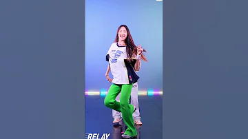 NewJeans Attention Motion Tracking 