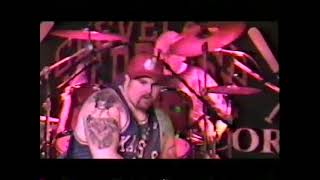 Download Lagu One Life Crew show Phantasy Nightclub 2-14-98 OLC Cleveland Hardcore MP3