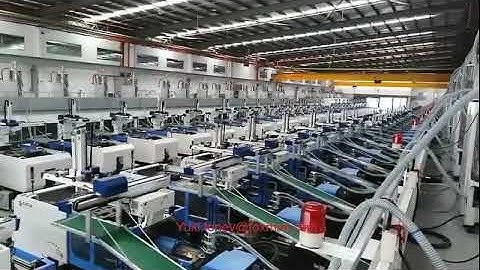 Robot arm for injection molding machine pick and place