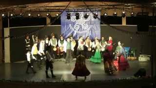 Galician folk dance: Muiñeira, Maneo & Pasodobre de Cabaleiros