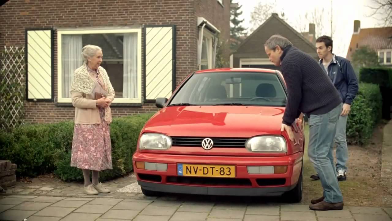 Babička predáva Volkswagen Golf