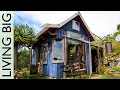 Incredible Tiny House Overlooking the Ocean