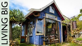 Incredible Tiny House Overlooking The Ocean Incredible Tiny House Overlooking The Ocean