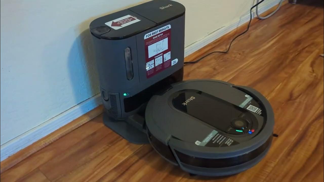 Does the Shark EZ Robot vacuum with the selfemptying base really work