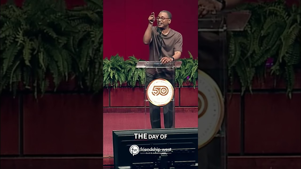 Principal's 496 Letters: Unforgettable Graduation Surprise! #shorts