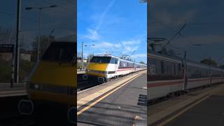 Class 91 at SPEED!!!! #class91 #lner #railway #train #trainspotting #ecml  @WesternSpot23