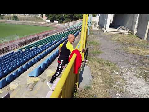 მე და რეზო  ცენტრალურ სტადიონზე