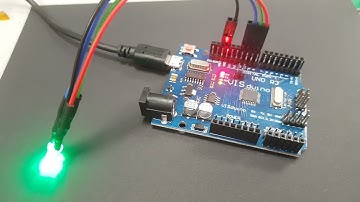 Arduino Example 1 : Drive LED