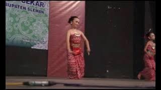 KEREN ABISSS Tari Nawung Sekar juara 1