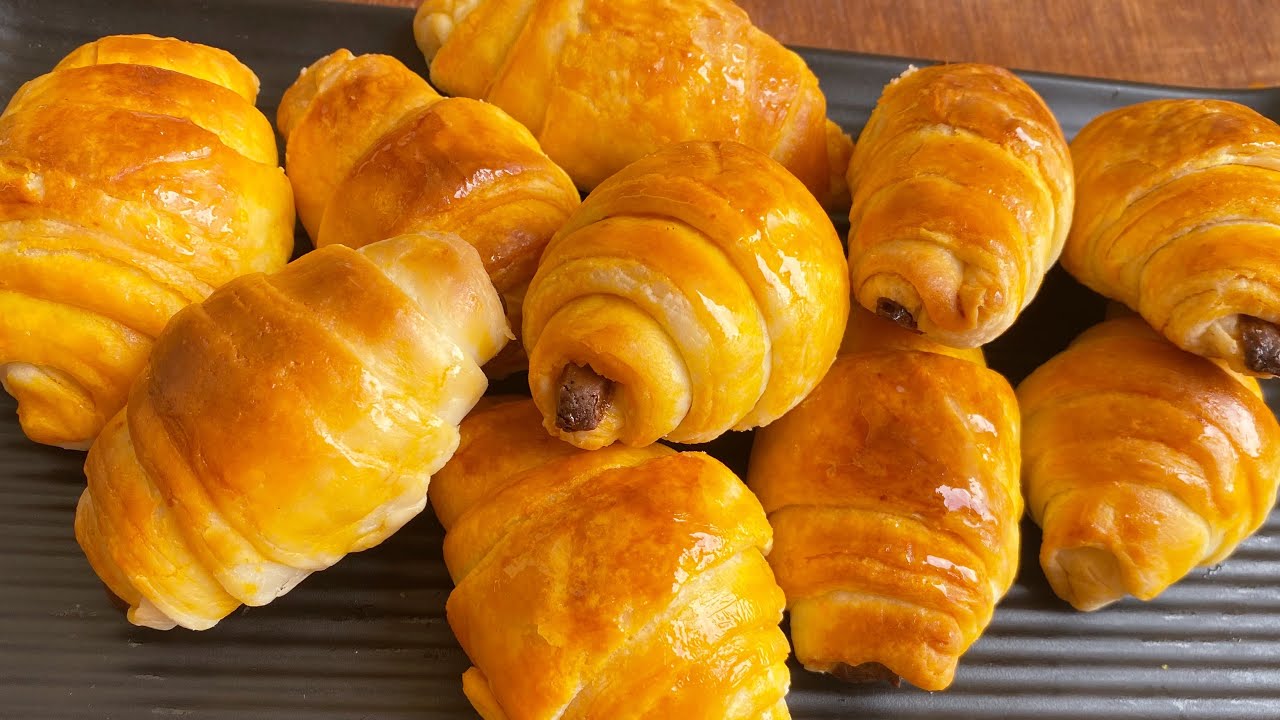 Buttery Crescent Rolls From Scratch - Gemma's Bigger Bolder Baking