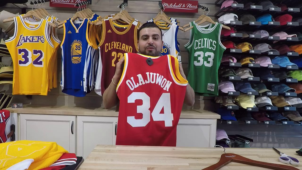 hakeem olajuwon mitchell and ness