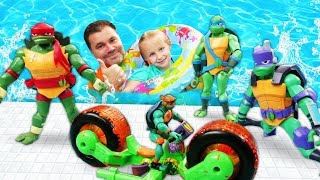 Игрушки для детей! Черепашки-ниндзя, Барон Драксум и МУТАНТЫ в бассейне. Эволюция Черепашек-ниндзя
