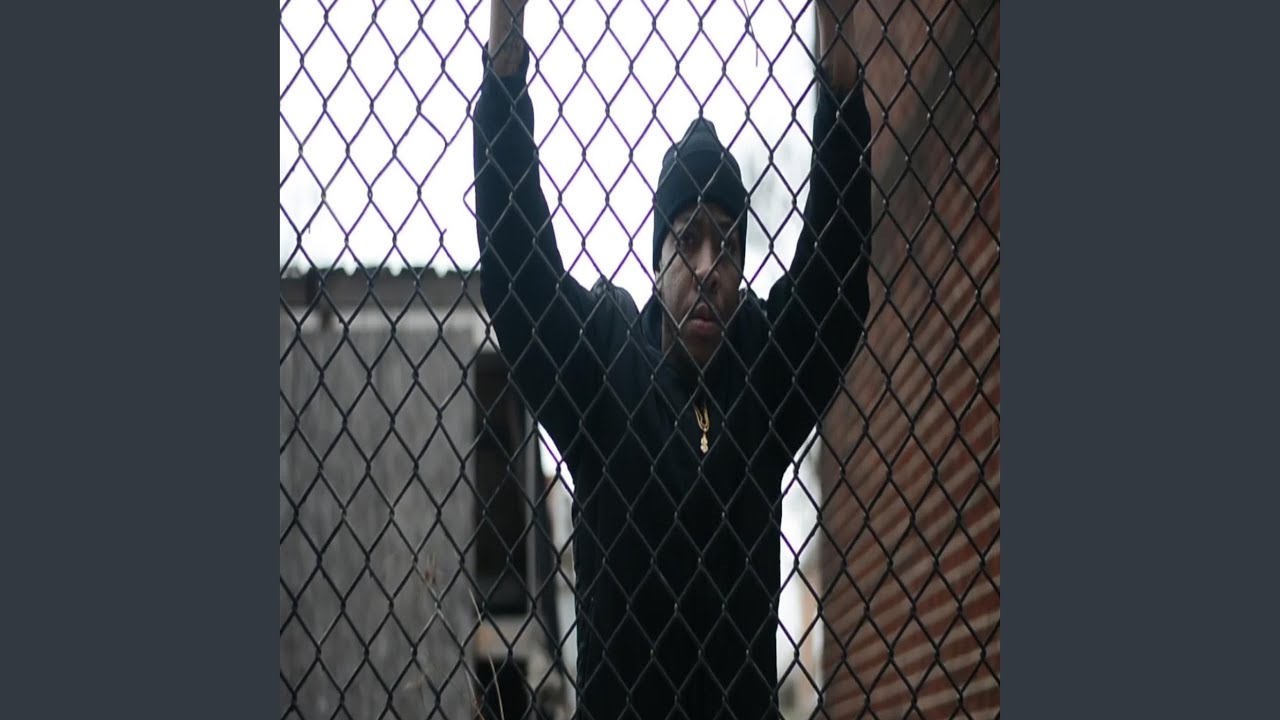 Guarda Misunderstood (feat. Marco) su YouTube Guarda Misunderstood (feat. Marco) su YouTube