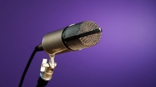 4 Tips on Singing into a Microphone | Singing Lessons