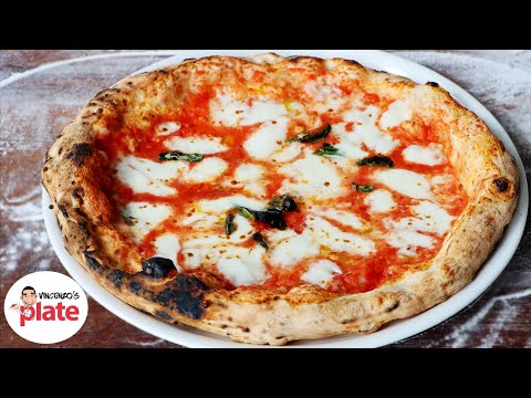 How to Make PIZZA MARGHERITA like a Neapolitan Pizza Chef