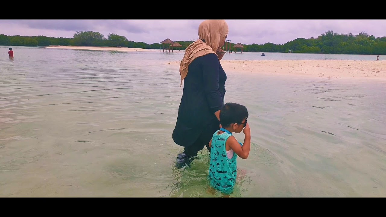  LIBURAN  KE  Pulau pari Pantai  Perawan YouTube