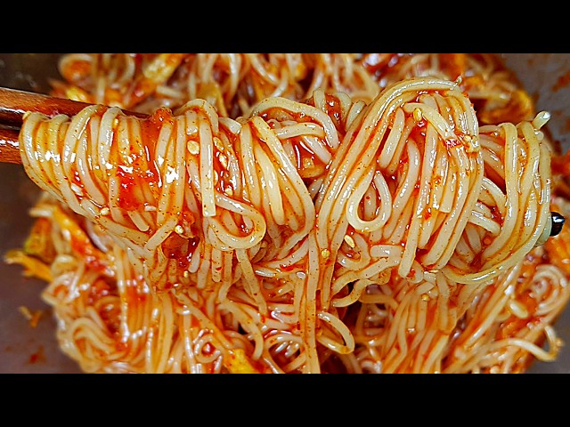 비빔국수를 종결합니다! ????매콤, 달콤, 새콤한 양념장에 '이것' 넣어보세요!