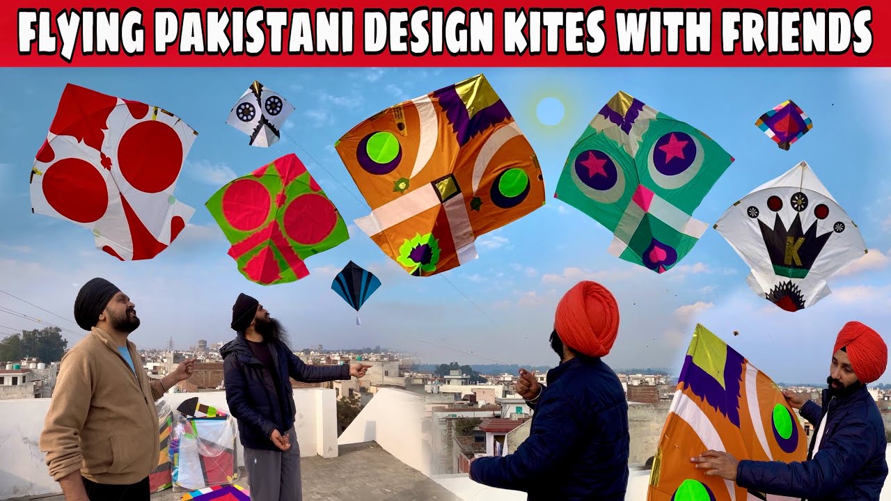 Flying Pakistani Big Kites With Friends 🔥 Pakistani Design Kites🪁